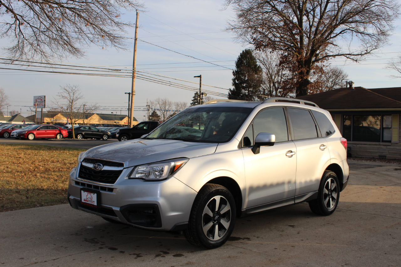 Subaru Forester 2.5i Premium PZEV CVT 2017