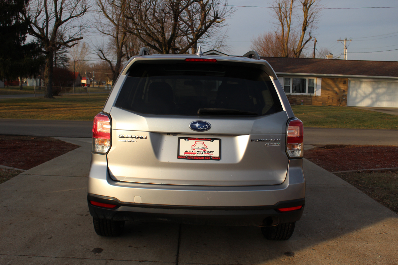 Subaru Forester 2.5i Premium PZEV CVT 2017