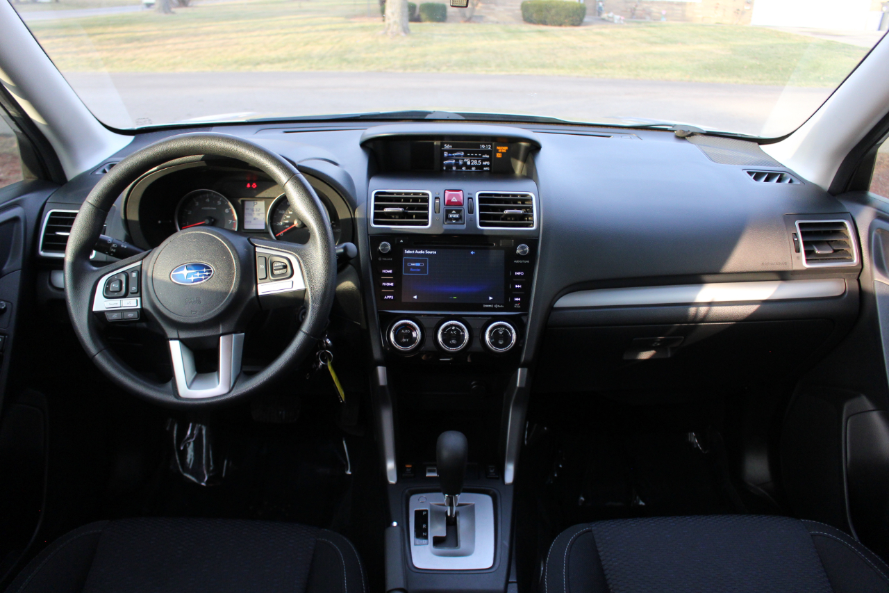 Subaru Forester 2.5i Premium PZEV CVT 2017