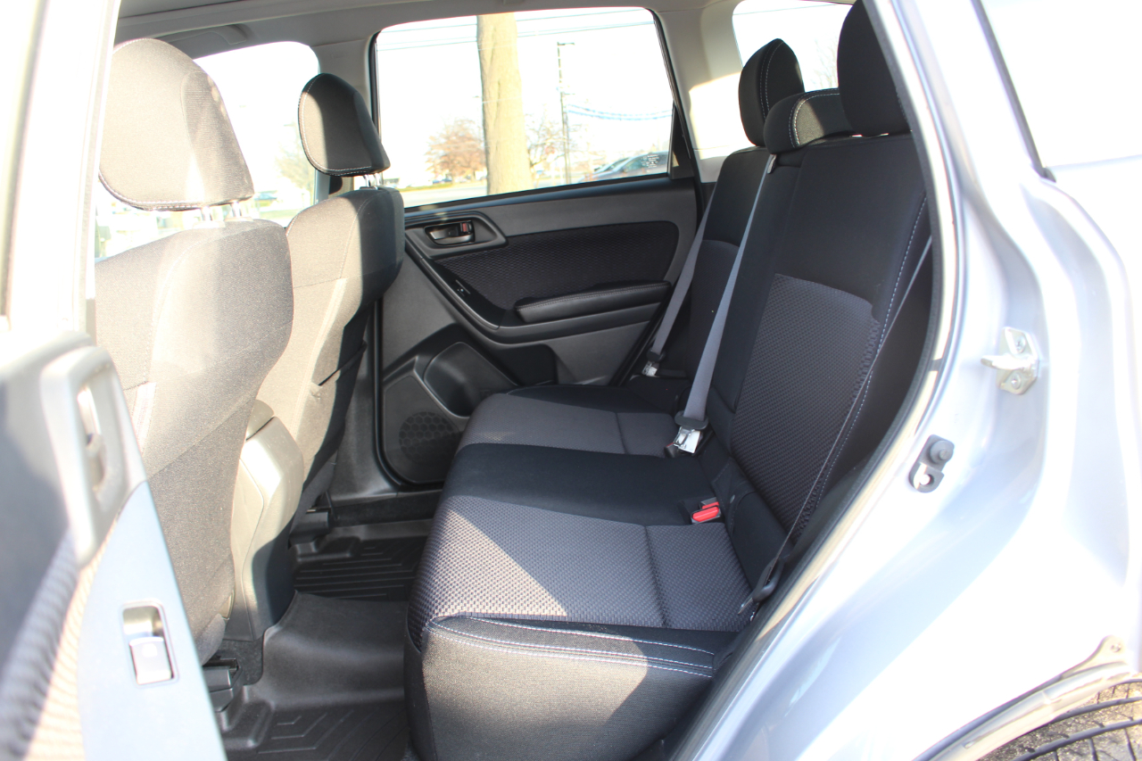 Subaru Forester 2.5i Premium PZEV CVT 2017