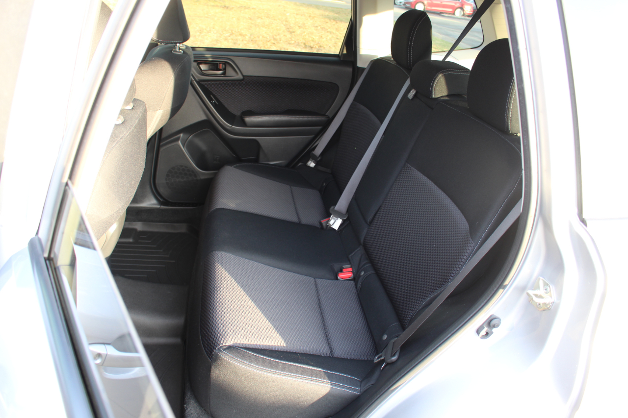 Subaru Forester 2.5i Premium PZEV CVT 2017