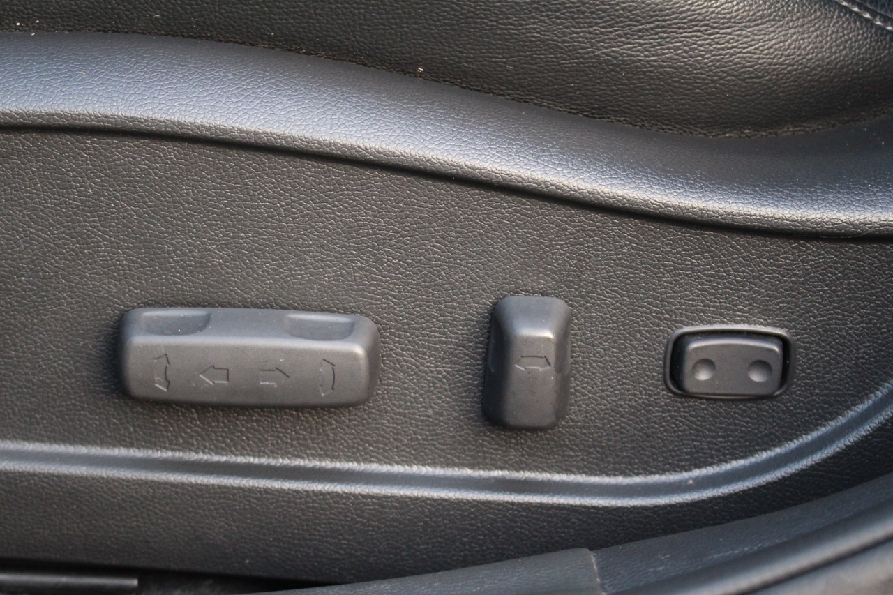 Hyundai Elantra Limited 2013