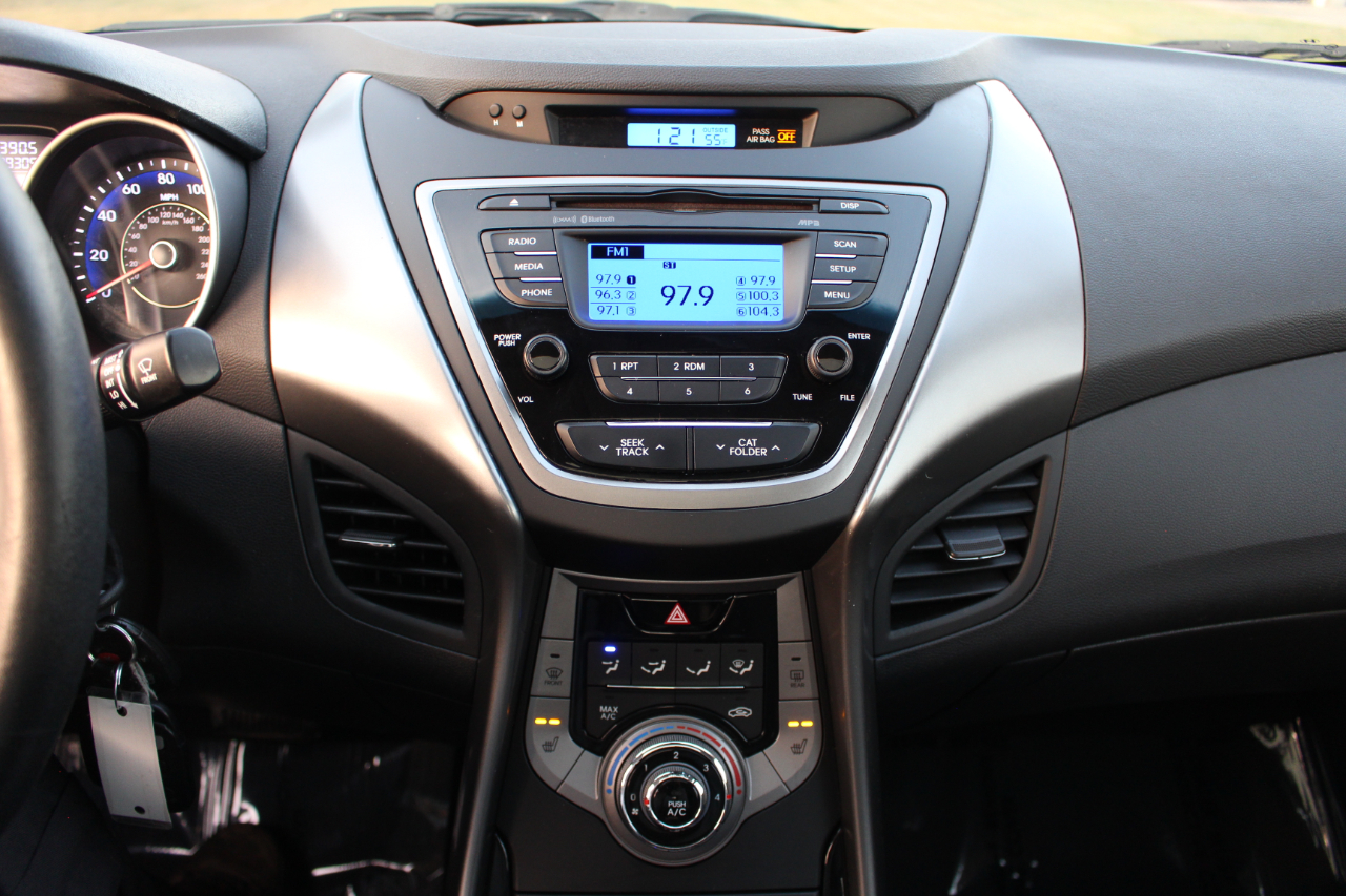 Hyundai Elantra Limited 2013