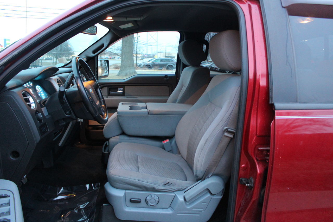 Ford F-150 XLT SuperCrew 5.5-ft. Bed 4WD 2013