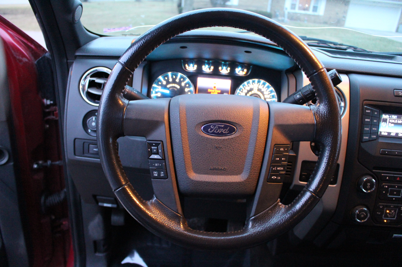 Ford F-150 XLT SuperCrew 5.5-ft. Bed 4WD 2013