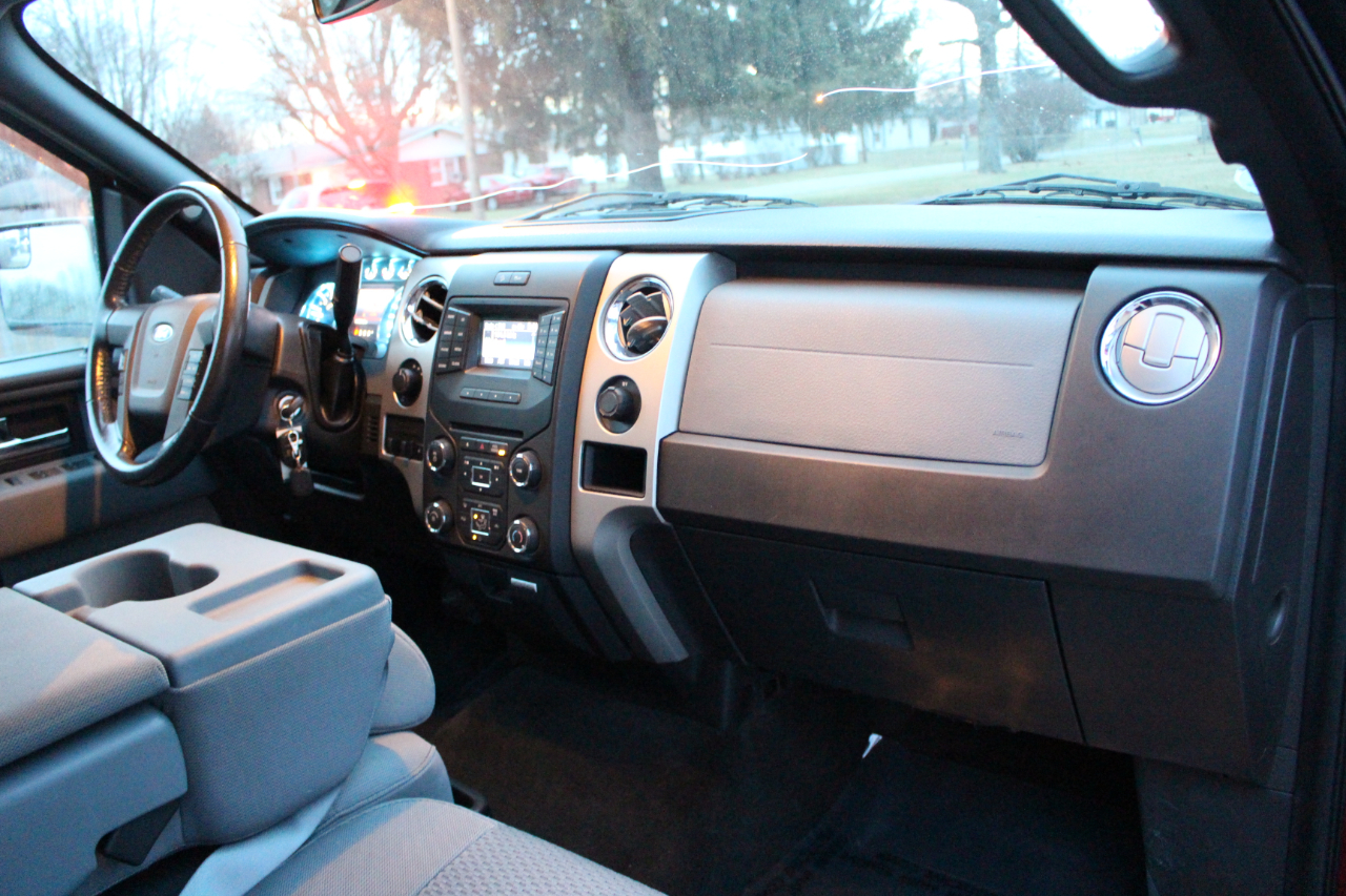 Ford F-150 XLT SuperCrew 5.5-ft. Bed 4WD 2013