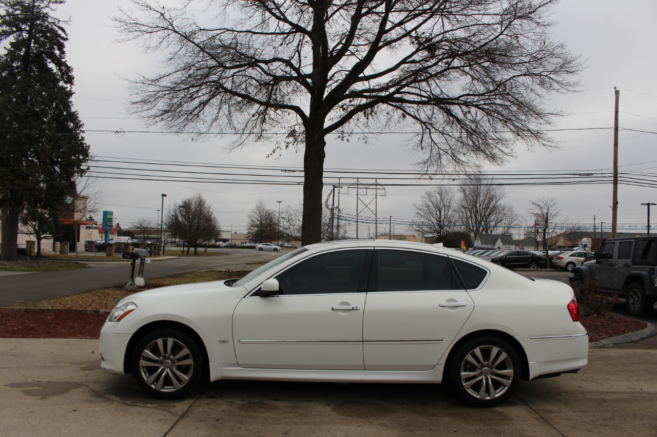 Infiniti M 35 4WD 2008