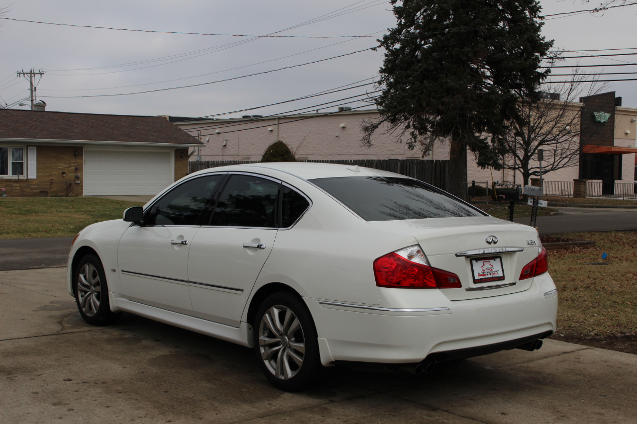 Infiniti M 35 4WD 2008