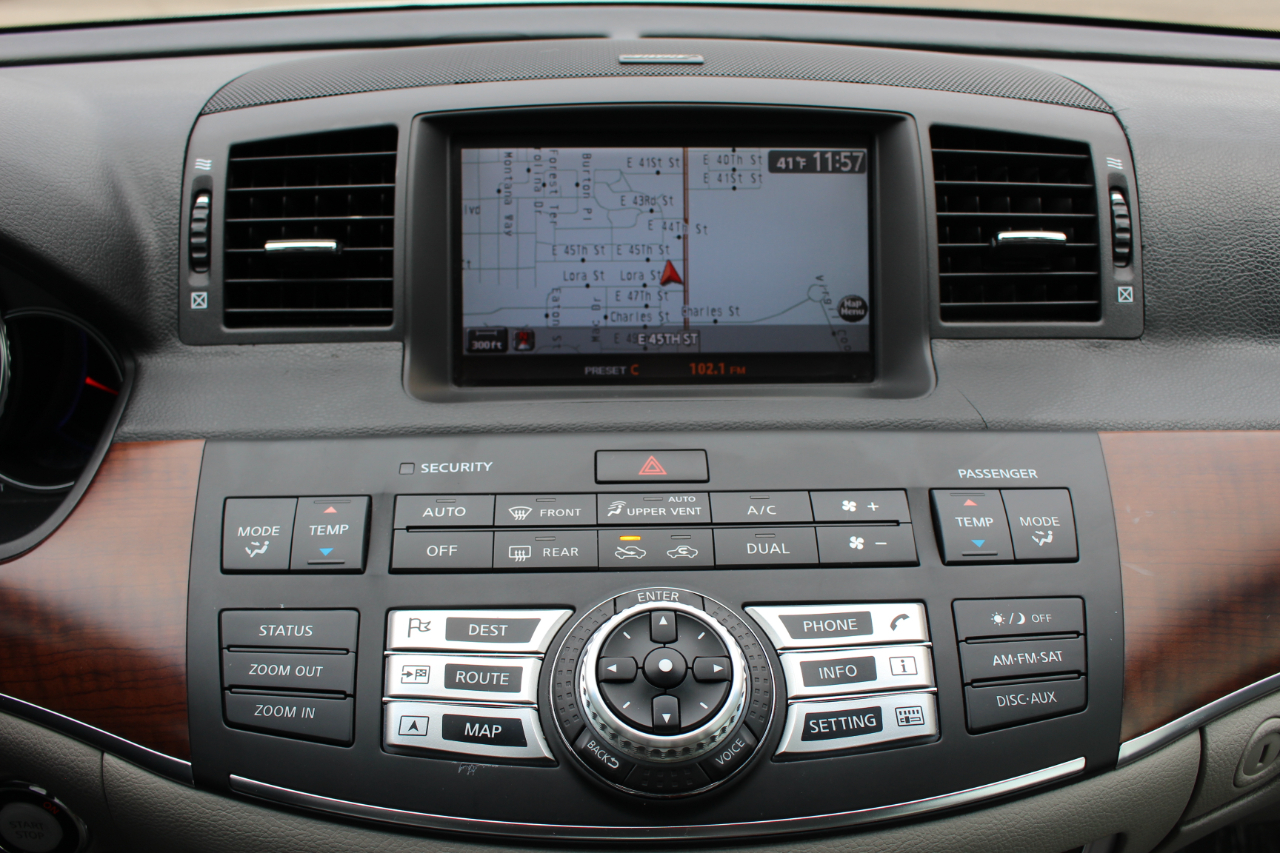 Infiniti M 35 4WD 2008