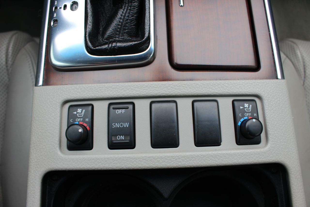 Infiniti M 35 4WD 2008