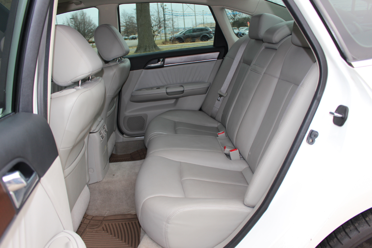 Infiniti M 35 4WD 2008