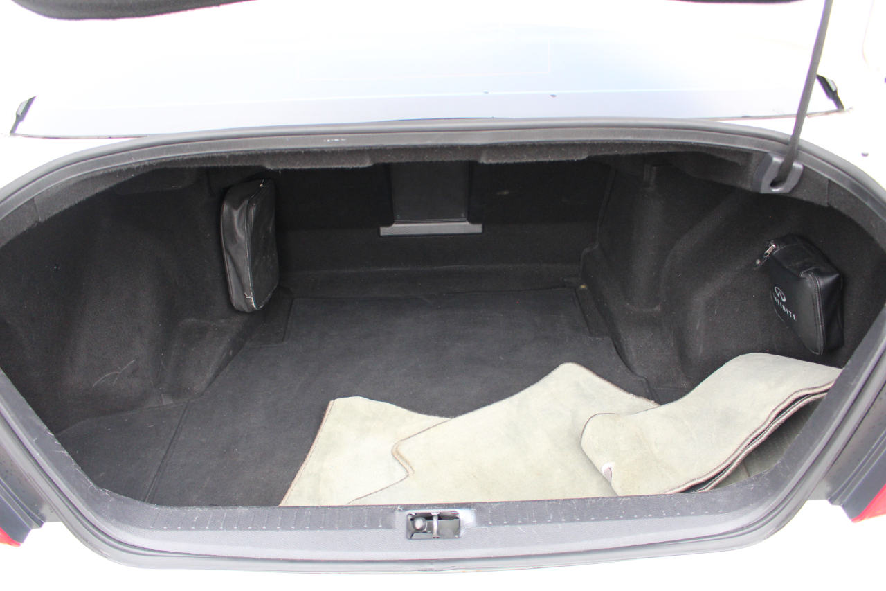 Infiniti M 35 4WD 2008