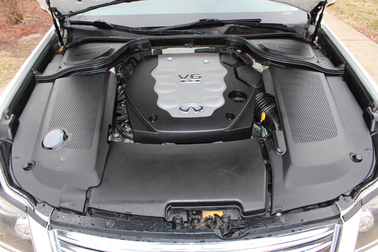 Infiniti M 35 4WD 2008