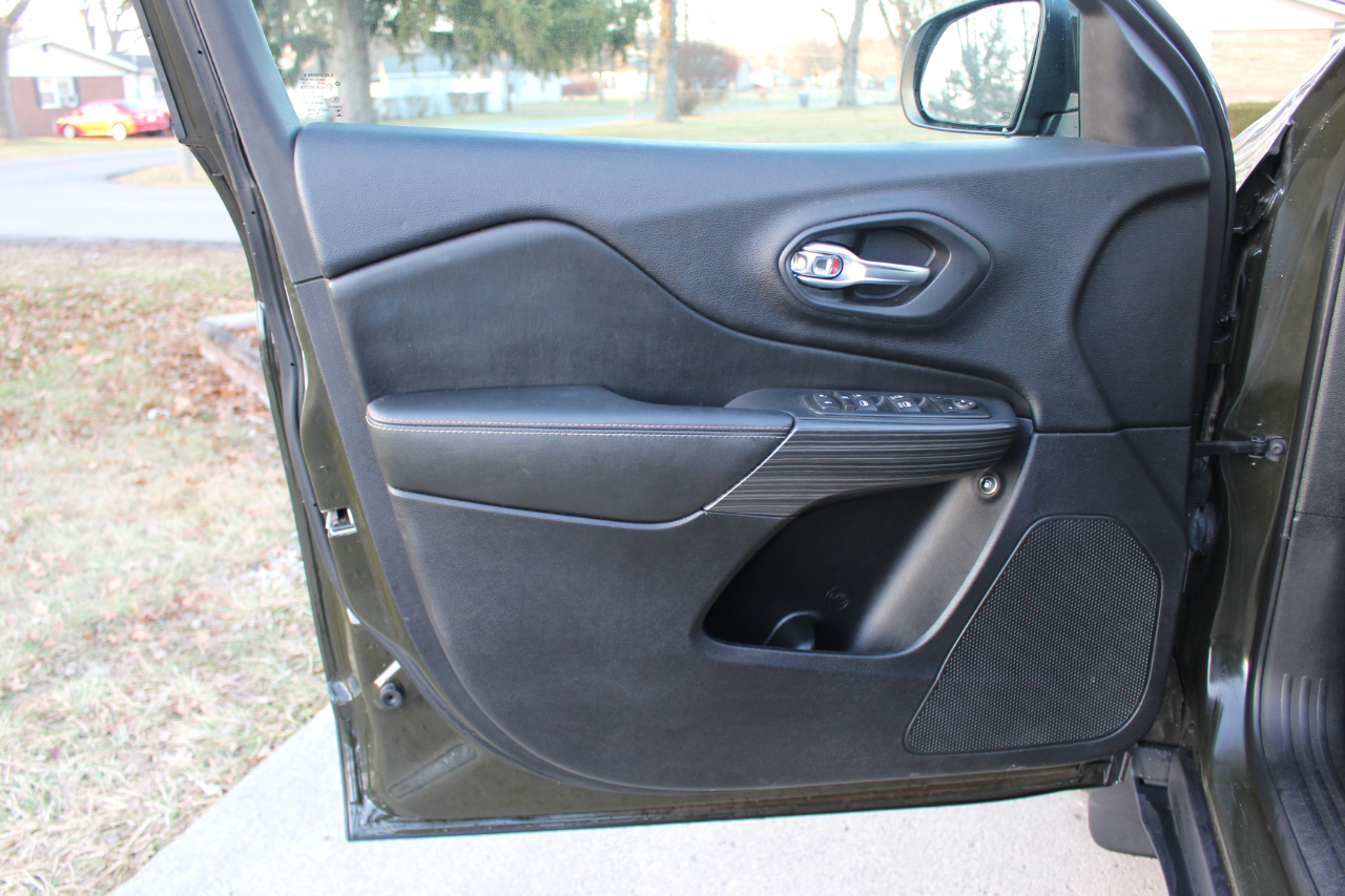 Jeep Cherokee Latitude 4WD 2017