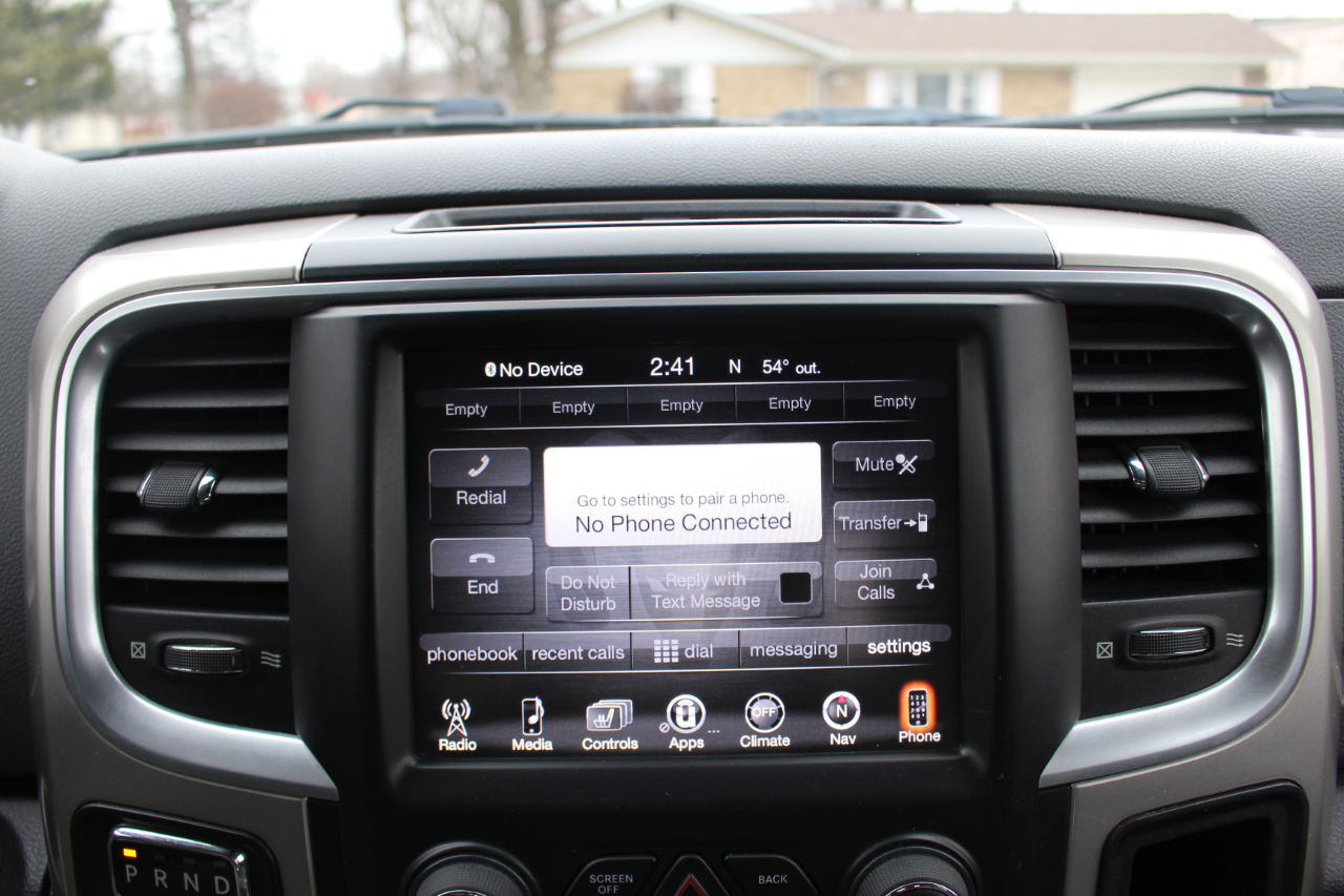 RAM 1500 Big Horn Quad Cab 4WD 2017