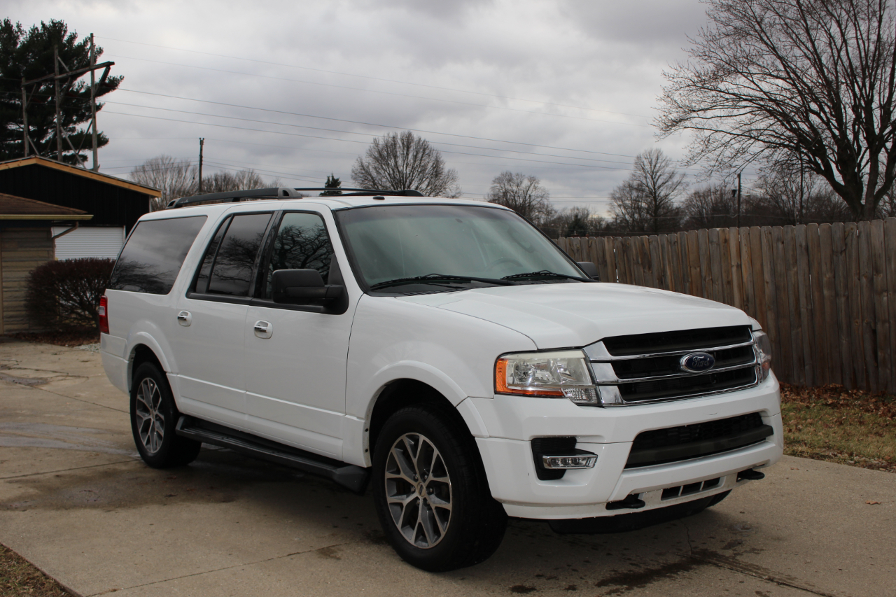 Ford Expedition EL XLT 4WD 2016
