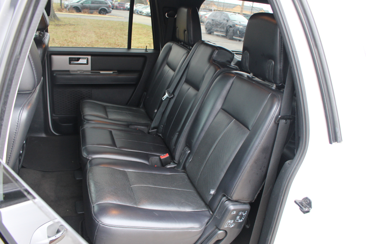 Ford Expedition EL XLT 4WD 2016