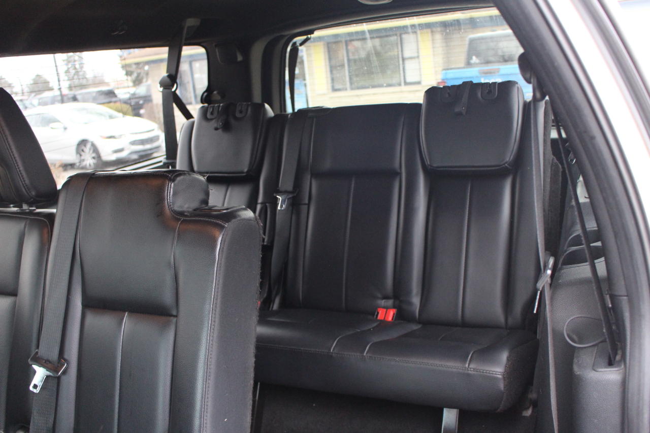 Ford Expedition EL XLT 4WD 2016