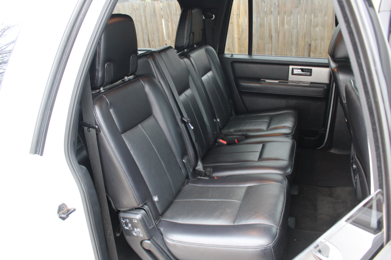 Ford Expedition EL XLT 4WD 2016