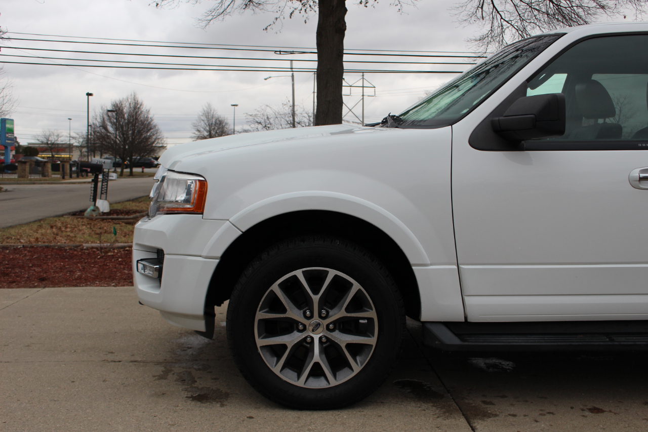 Ford Expedition EL XLT 4WD 2016