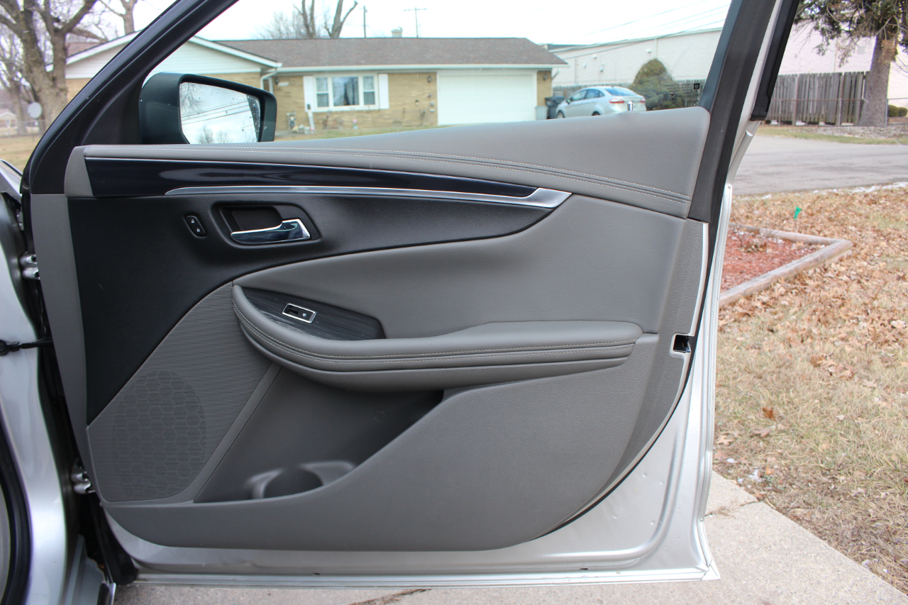 Chevrolet Impala LT 2018