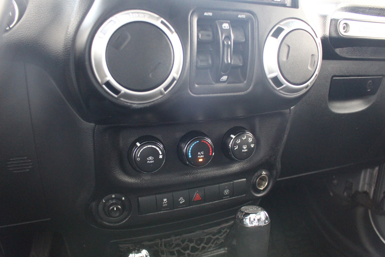 Jeep Wrangler Unlimited Rubicon 4WD 2016