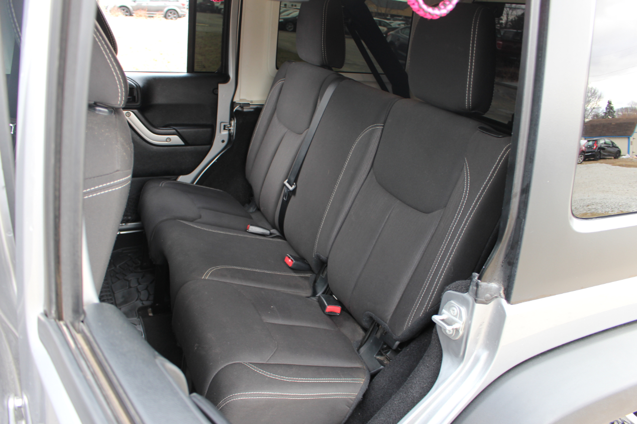 Jeep Wrangler Unlimited Rubicon 4WD 2016