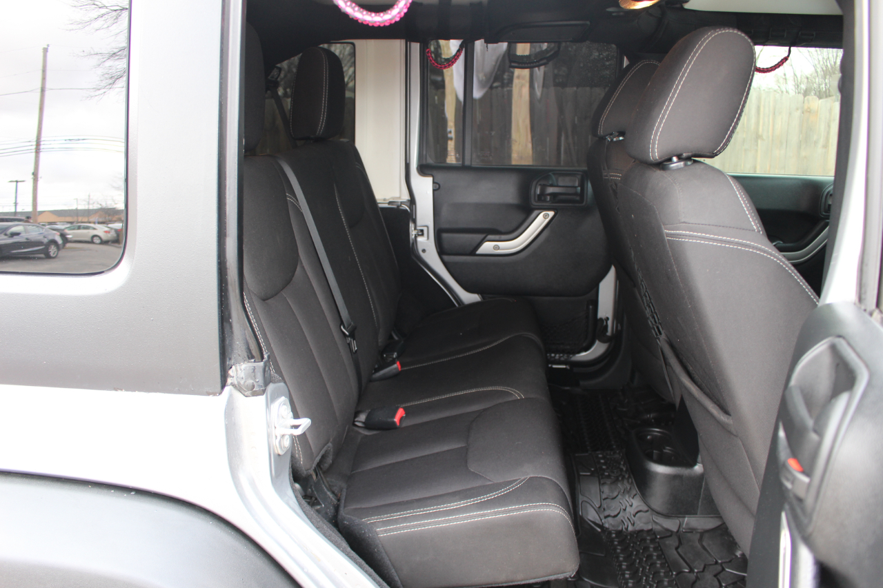 Jeep Wrangler Unlimited Rubicon 4WD 2016