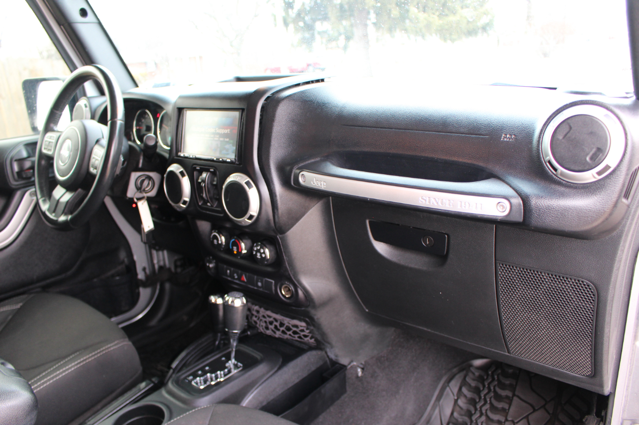 Jeep Wrangler Unlimited Rubicon 4WD 2016