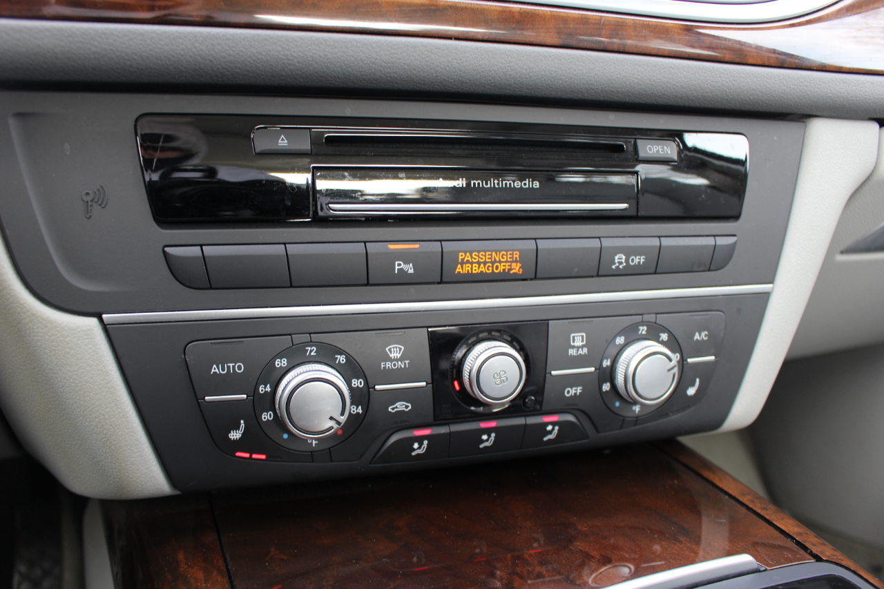 Audi A6 2.0T Premium Plus 2015