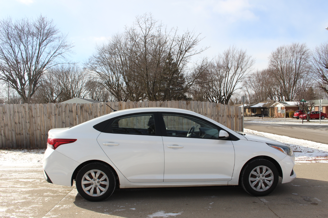 Hyundai Accent SE 2019