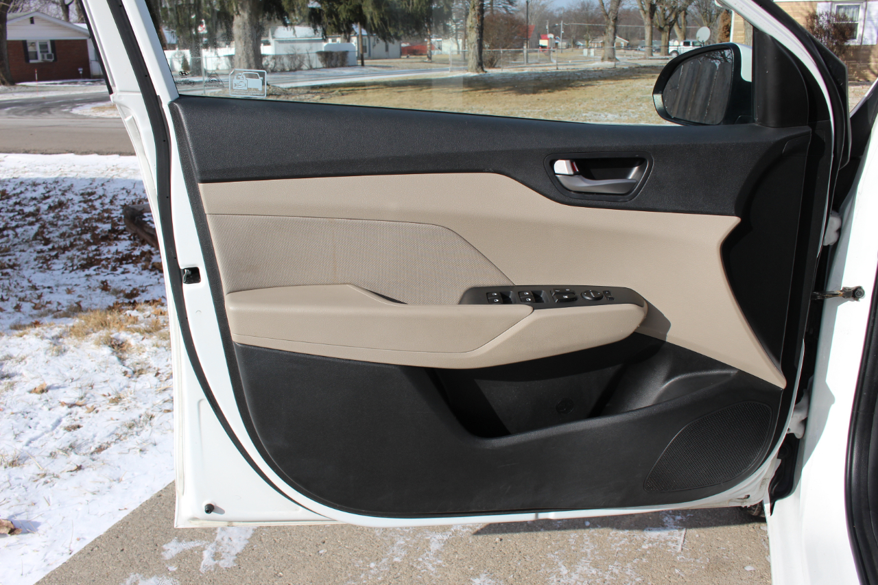 Hyundai Accent SE 2019