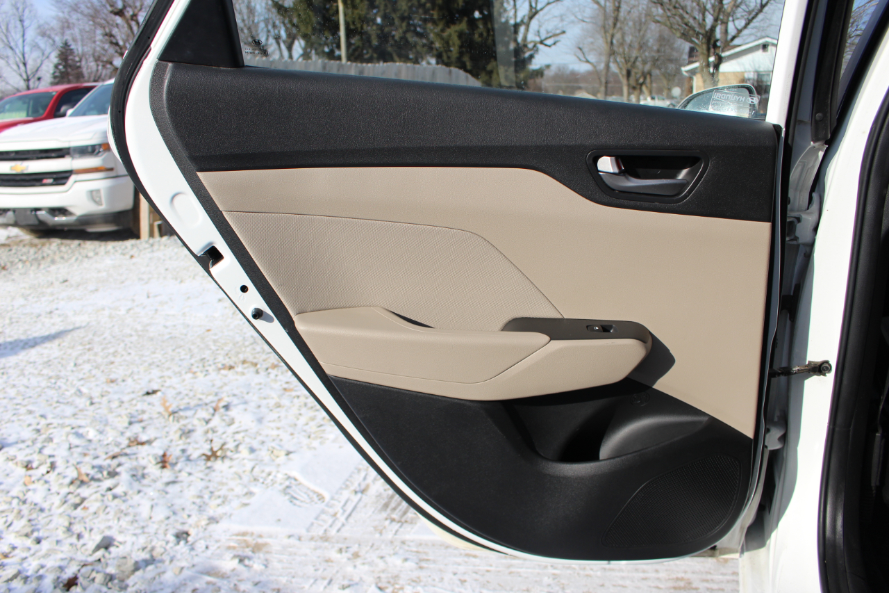 Hyundai Accent SE 2019