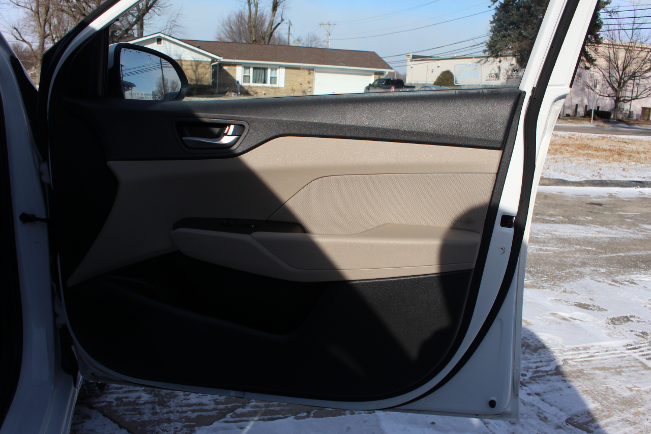 Hyundai Accent SE 2019