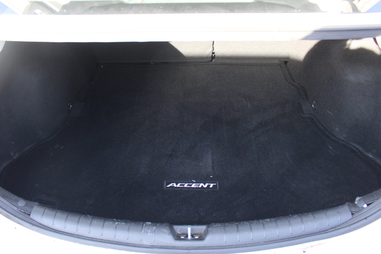 Hyundai Accent SE 2019