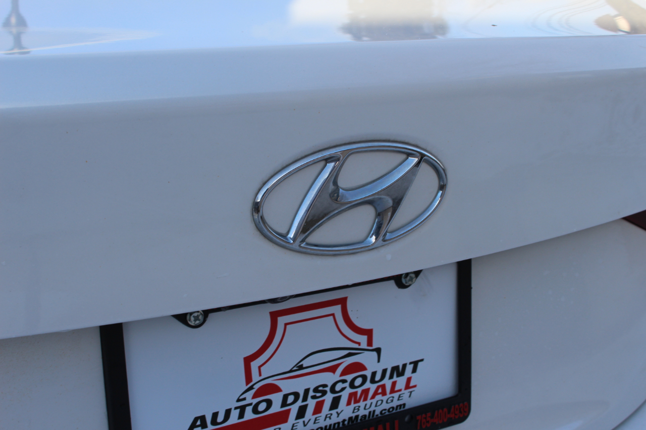 Hyundai Accent SE 2019