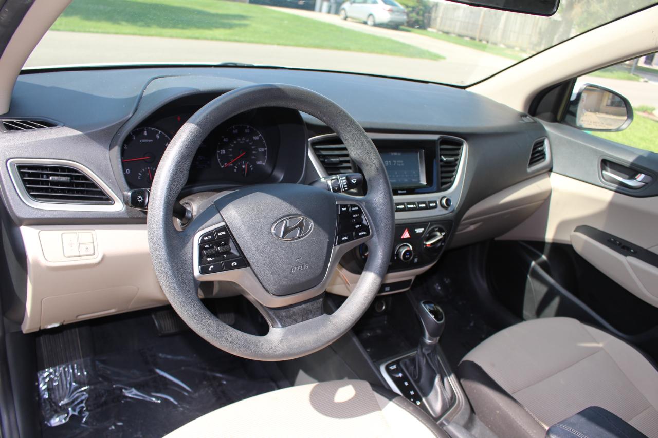 Hyundai Accent SE 2019
