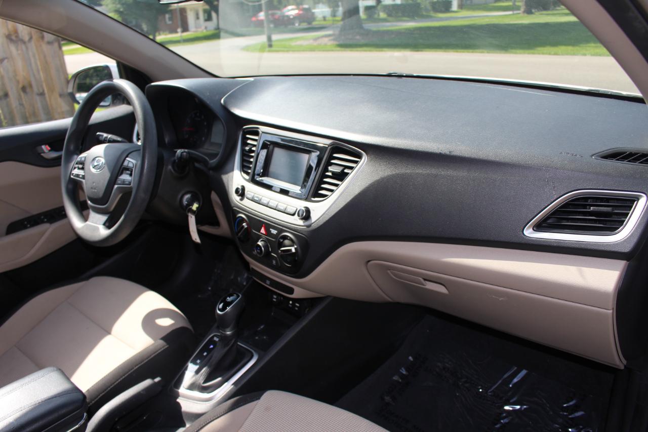 Hyundai Accent SE 2019