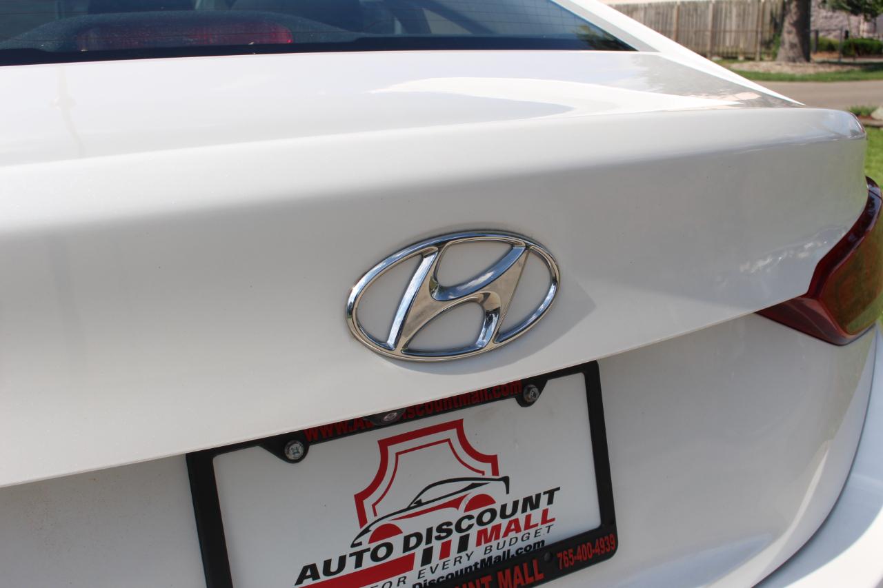 Hyundai Accent SE 2019
