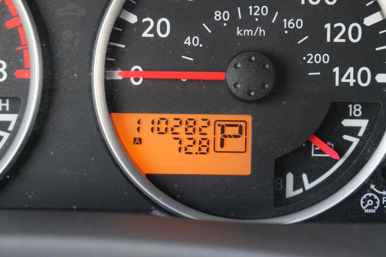 Nissan Pathfinder S 4WD 2010