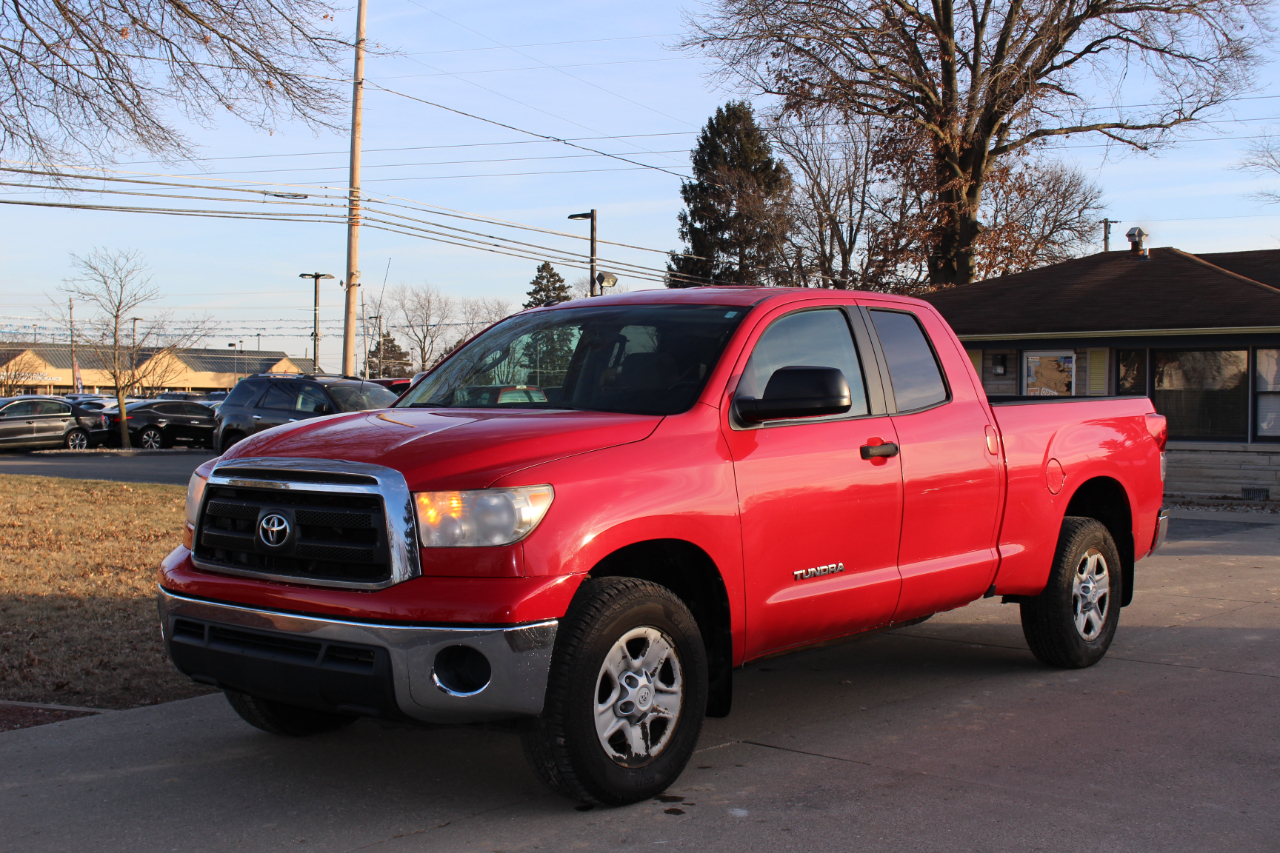 Toyota Tundra Tundra-Grade Double Cab 4.6L 4WD 2011