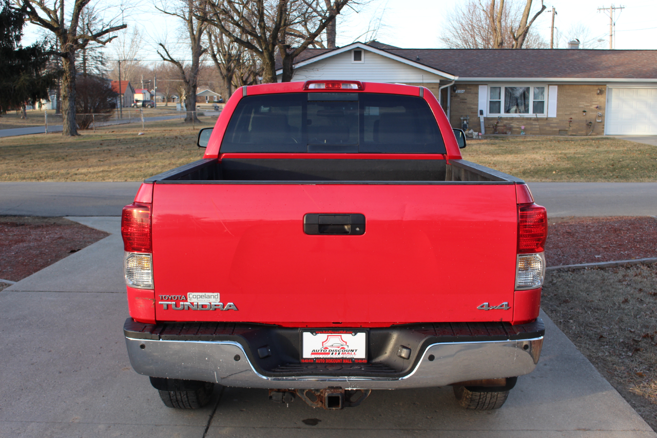 Toyota Tundra Tundra-Grade Double Cab 4.6L 4WD 2011