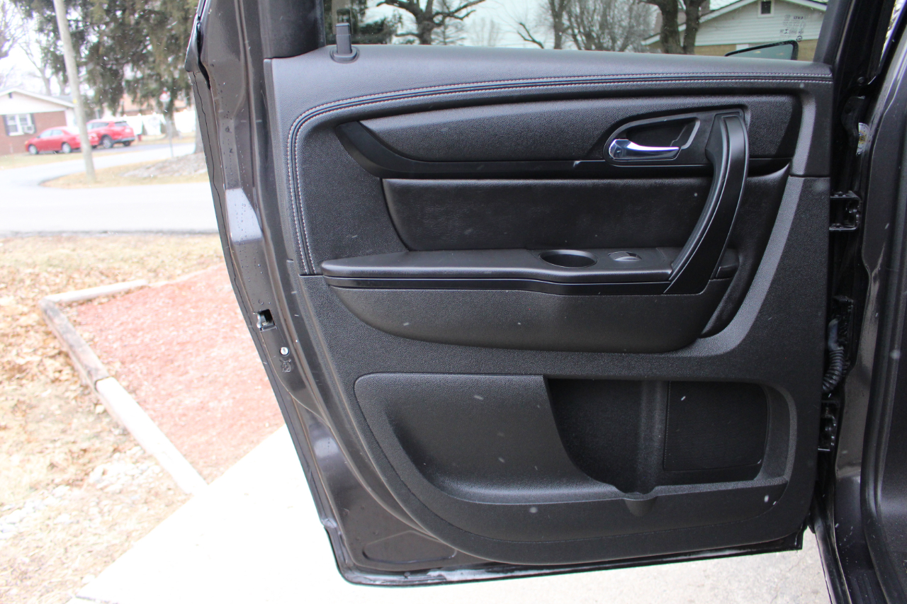 GMC Acadia SLE-2 FWD 2015