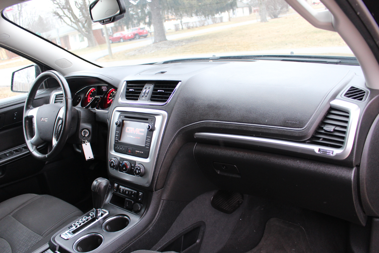 GMC Acadia SLE-2 FWD 2015