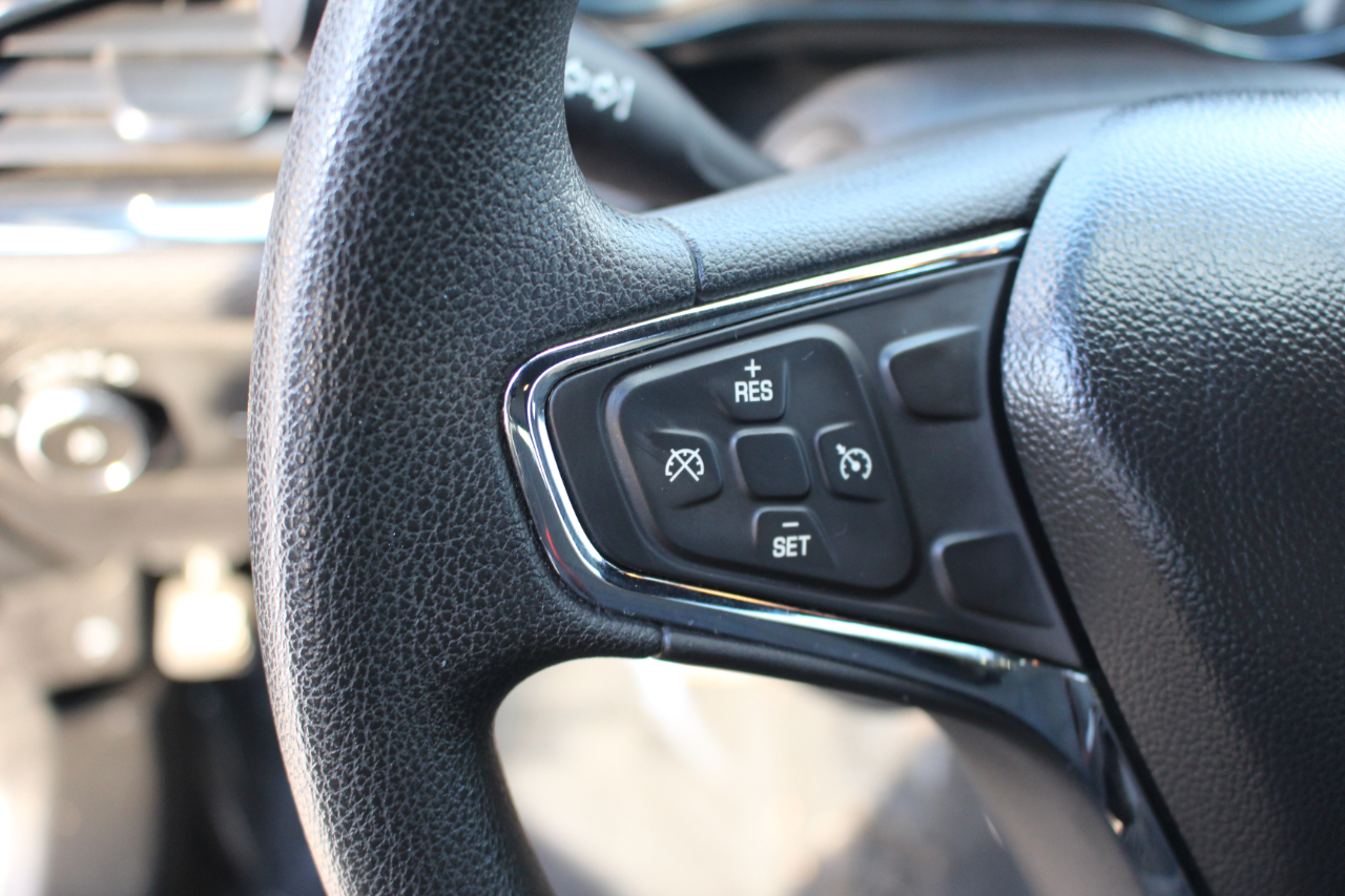 Chevrolet Cruze LT Auto Hatchback 2017