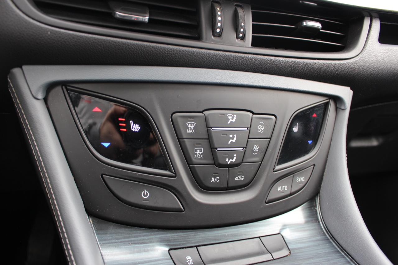 Buick Envision Essense AWD 2019