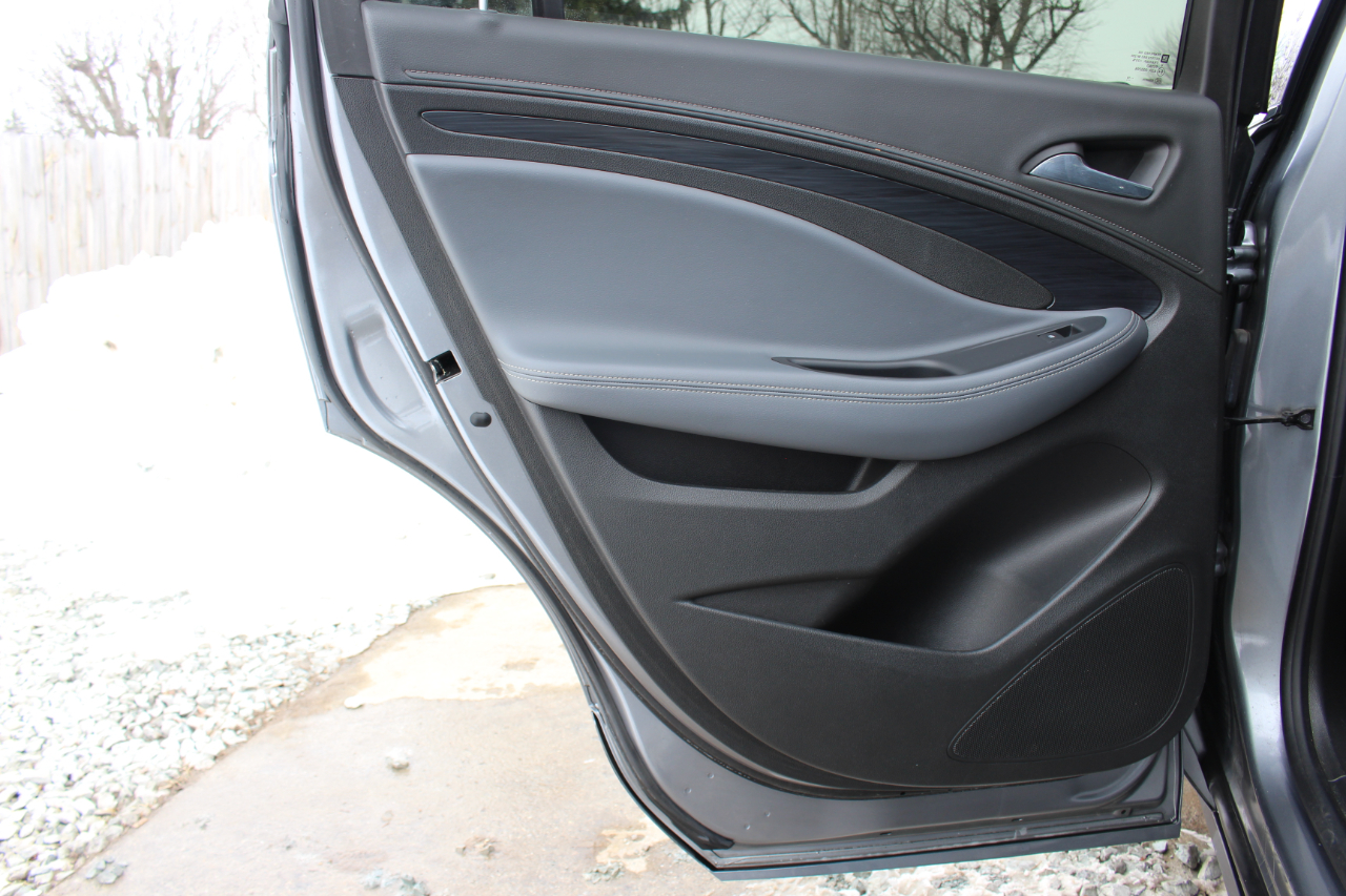 Buick Envision Essense AWD 2019