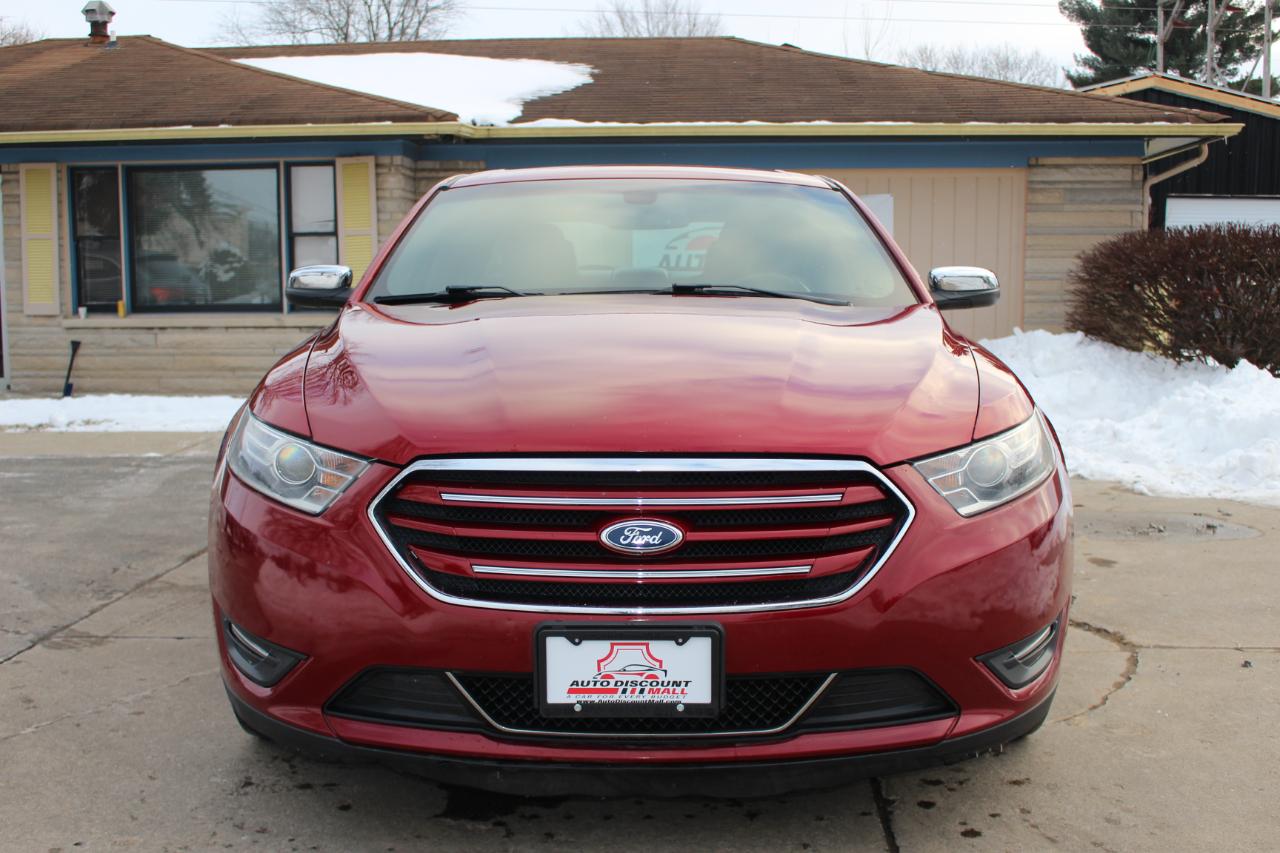 Ford Taurus Limited FWD 2014