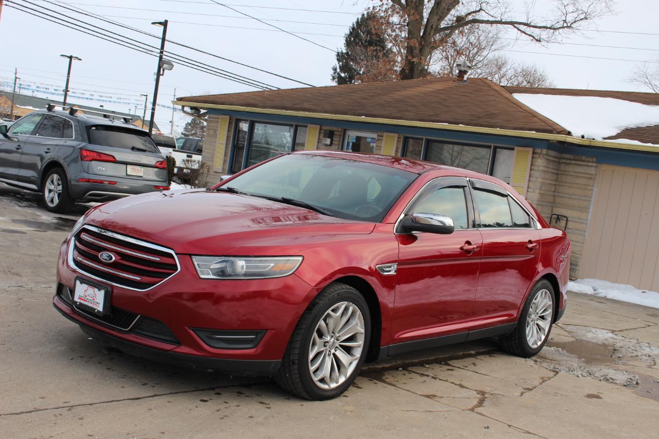 Ford Taurus Limited FWD 2014