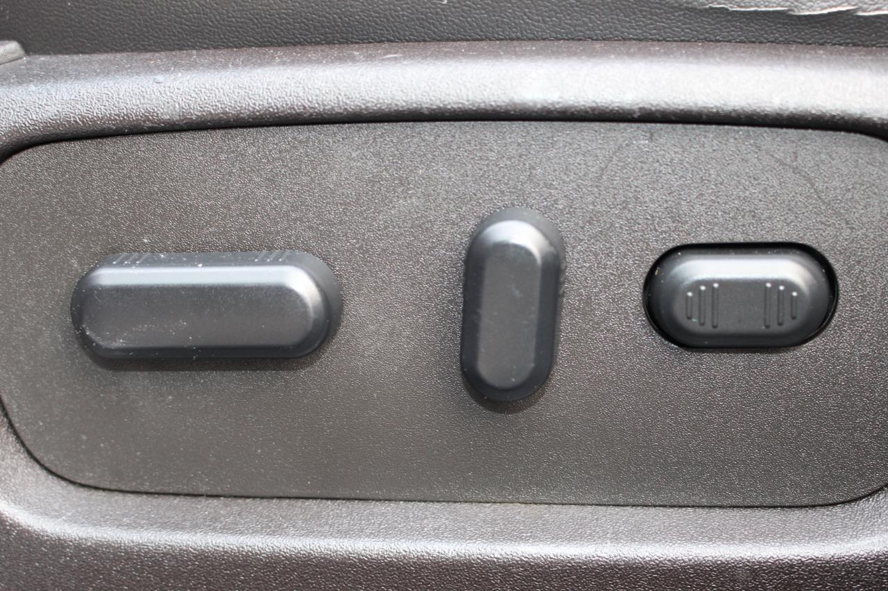 Ford Taurus Limited FWD 2014